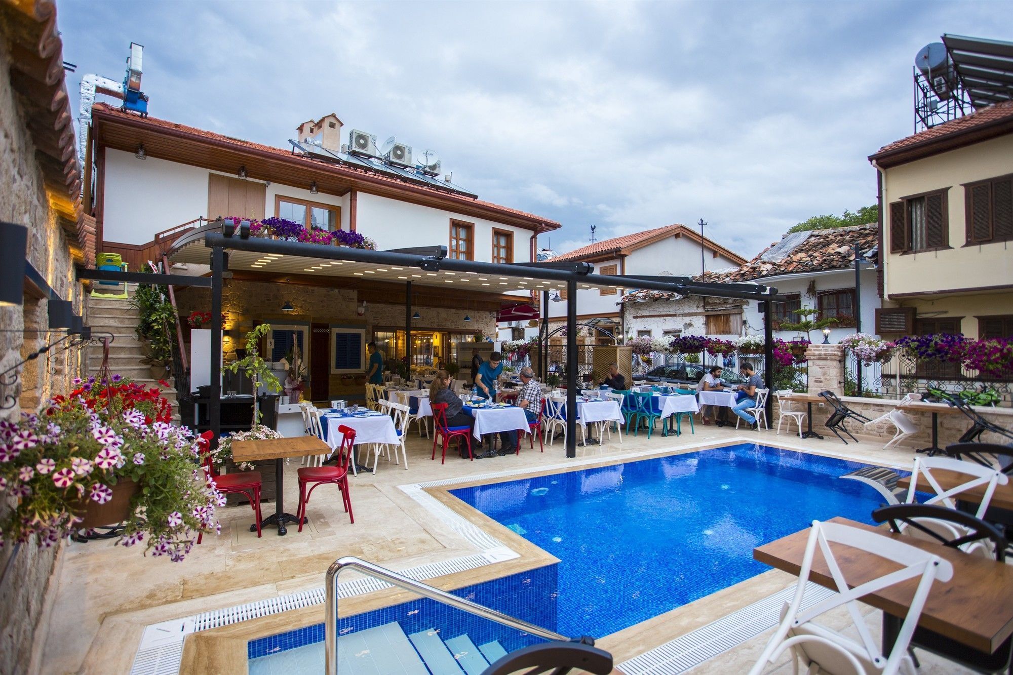 Kervan Hotel Antália Exterior foto